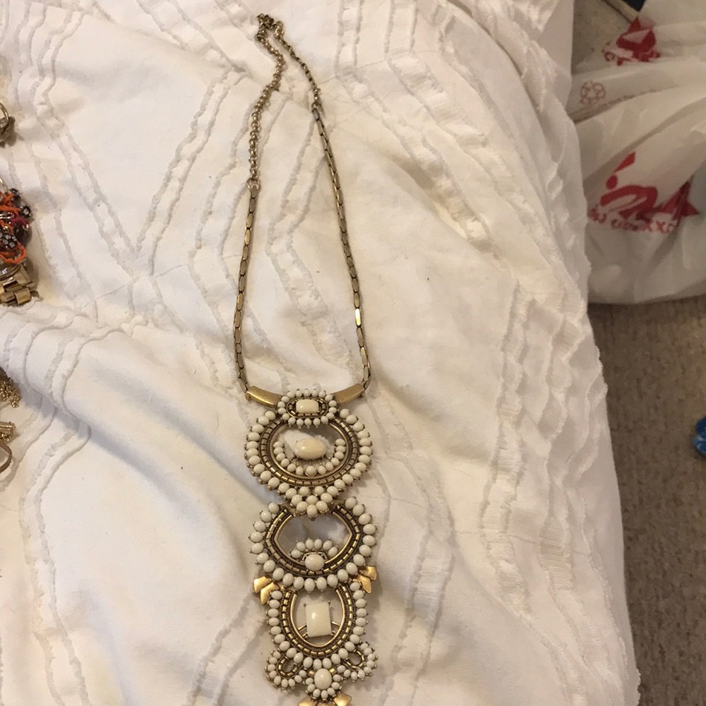 Stella and dot necklace